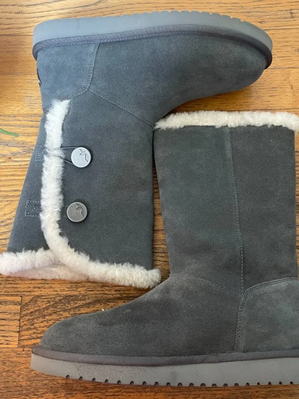 Ugg Koolaburra Kinslei tall suede and faux fur boots in stone grey Size 9